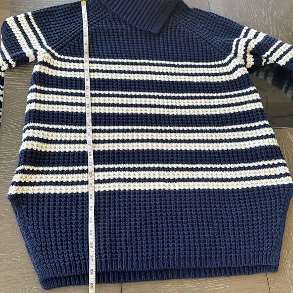 LANDS’ END Chunky Cotton Blend Navy Striped Women’s L 14-16 Sweater Casual EUC - Picture 6 of 12